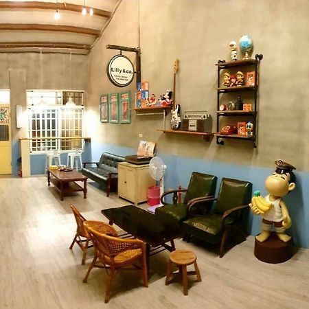 巷弄內的老宅 Hotel Pingtung Luaran gambar